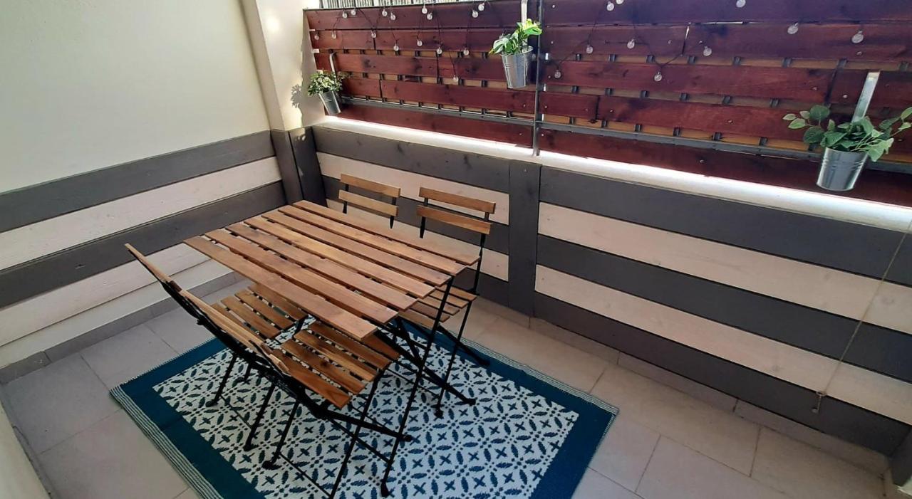 Appartement Avec Terrasse Toulon Exterior foto